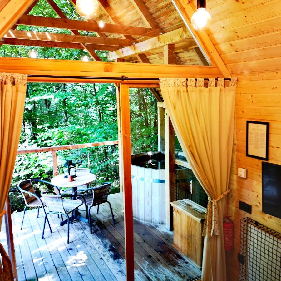 Отель Ribno Alpine Glamping Блед Экстерьер фото